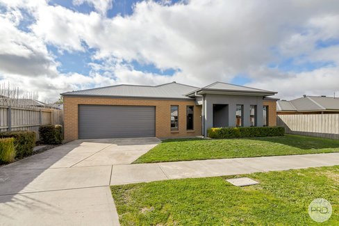 9 Jasmine Crescent, BALLAN