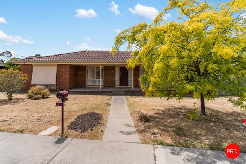 9 Landy Court, KANGAROO FLAT VIC 3555