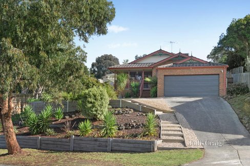 9 Liberty Court St Helena 3088
