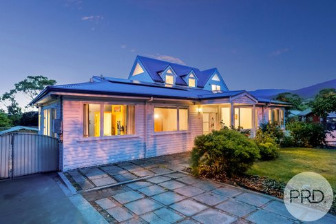 9 Lowestoft Avenue, BERRIEDALE TAS 7011