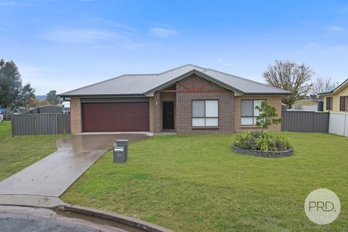 9 McCarthy Place, QUIRINDI NSW 2343