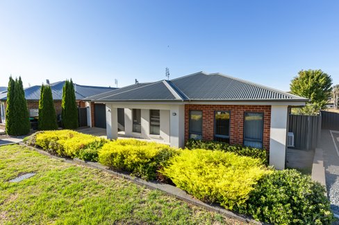 9 McEwan Court, TUMBARUMBA NSW 2653