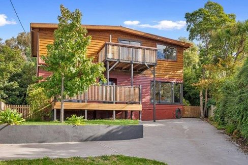 9 Meath Avenue, TAROONA TAS 7053