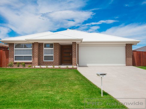 9 Midfield Close, RUTHERFORD NSW 2320