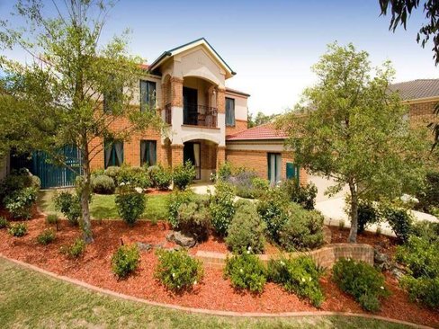 9 Minkell Court Wantirna 3152