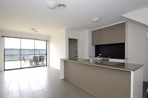9 Molesworth Drive Mulgrave 3170