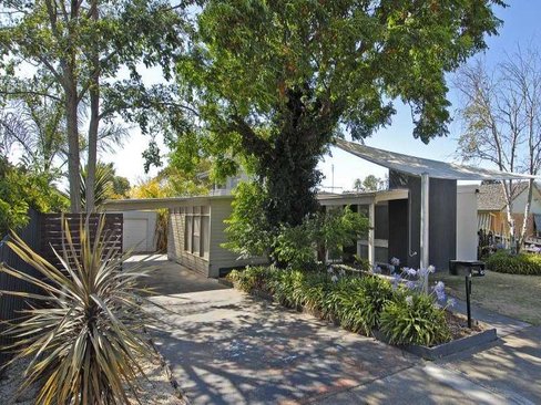 9 Murray Street Highton 3216