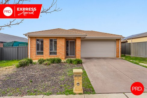 9 National Parade, EAGLEHAWK VIC 3556