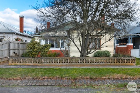 9 Nightingale Street, NEWINGTON VIC 3350