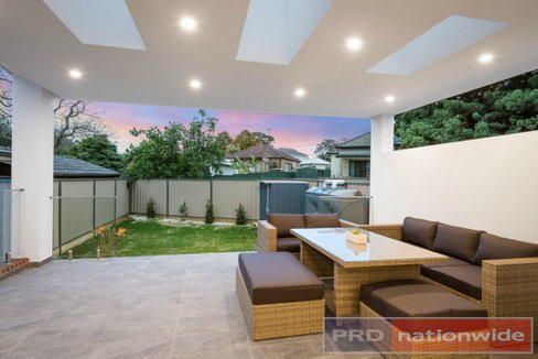 9 Ogilvie Street, EAST HILLS NSW 2213