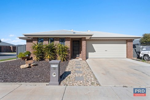9 Ormond Drive, MARONG VIC 3515