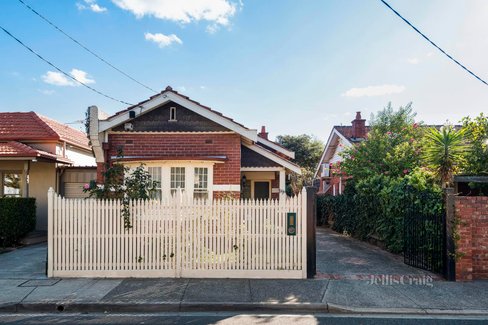 9 Osborne Street South Yarra 3141