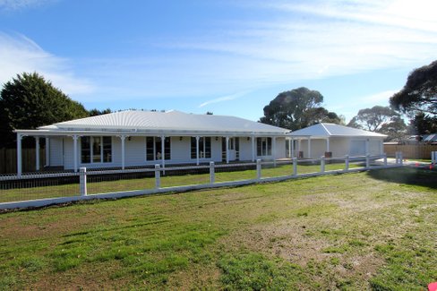 9 Palmerston Street, GORDON VIC 3345