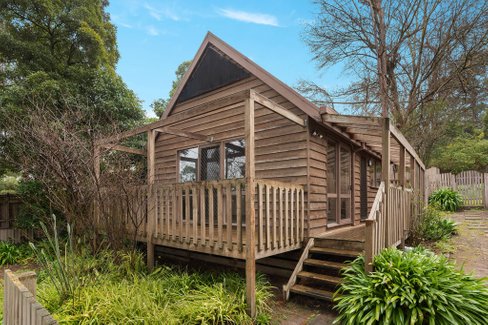 9 Pleasant Rise Croydon South 3136
