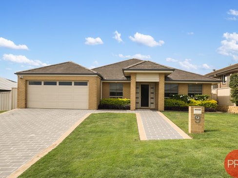 9 Riley James Drive, RAWORTH NSW 2321