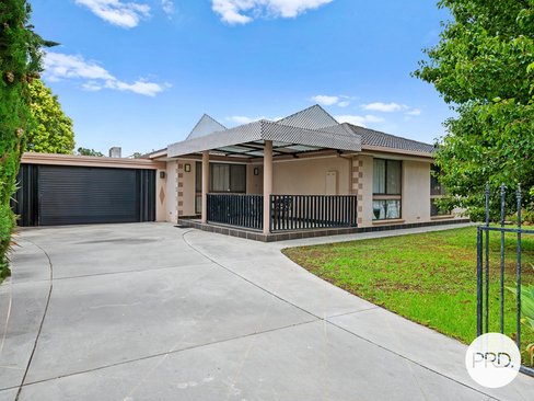 9 Sarsfield Street, SHEPPARTON