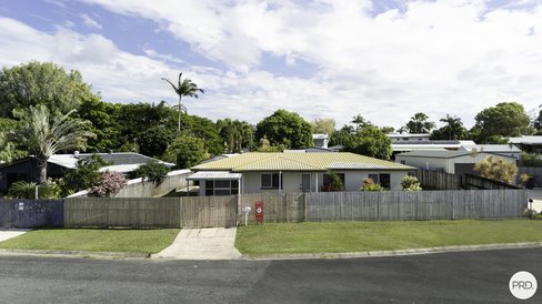 9 Scott Court, BUCASIA QLD 4750