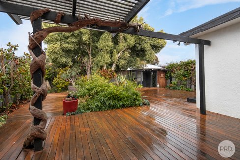 9 Smith Street, NEWINGTON VIC 3350