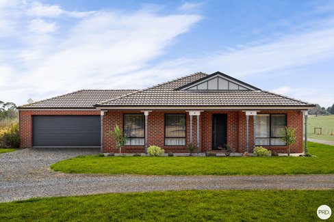 9 Stag Road, ALLENDALE VIC 3364