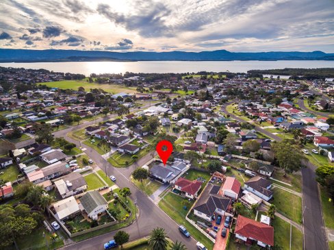 9 Thomas Street, LAKE ILLAWARRA NSW 2528