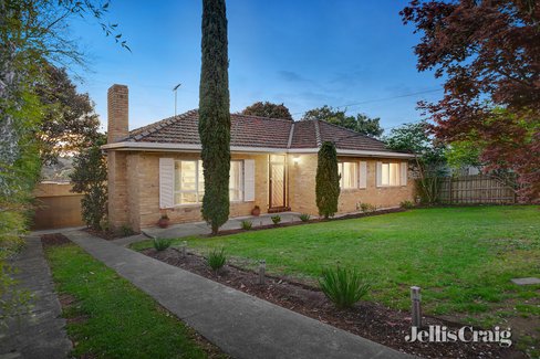 9 Velma Grove Ringwood East 3135