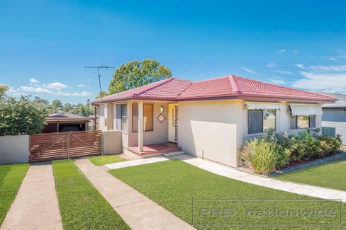9 Wolstenholme Street, RUTHERFORD NSW 2320