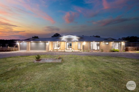 90 Beckworth Court Road, CLUNES VIC 3370