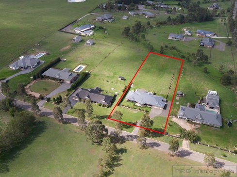 90 River Road, WINDELLA NSW 2320