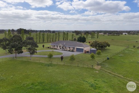 90 School Lane, CAMBRIAN HILL