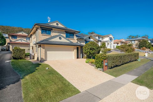 90 Sergeant Baker Drive, CORLETTE NSW 2315