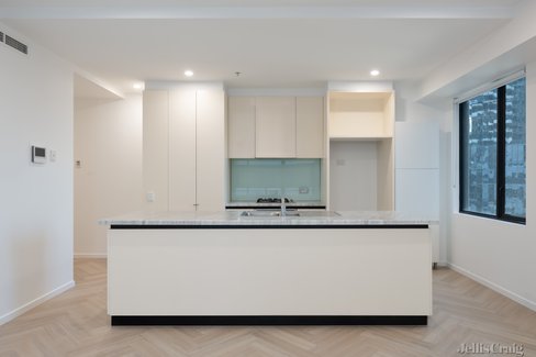908/80 Clarendon Street Southbank 3006