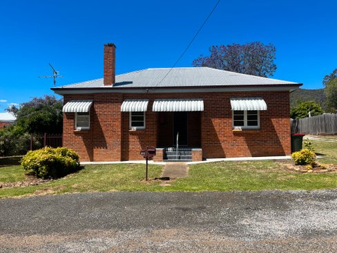 90A Rawson Avenue, TAMWORTH NSW 2340