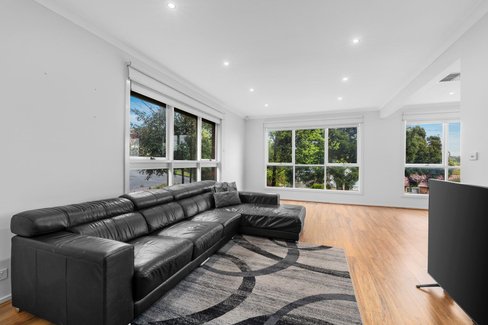 91 Dellfield Drive  Templestowe 3106