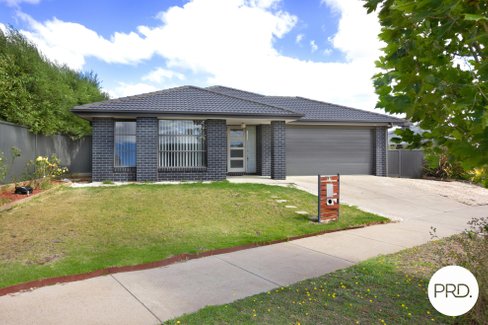 91 O'Shannassy Parade, LUCAS VIC 3350