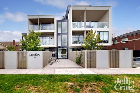 9/1110 Dandenong Road Carnegie 3163