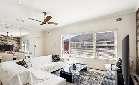 9/128 Chuter Avenue, RAMSGATE BEACH