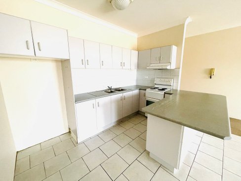 9/15 Regent Street, KOGARAH NSW 2217
