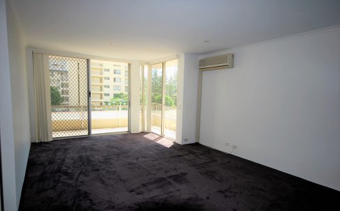 9/158 The Esplanade, BURLEIGH HEADS QLD 4220