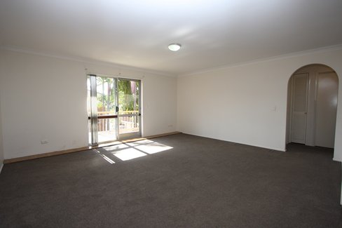 9/175 Muir Street, LABRADOR QLD 4215