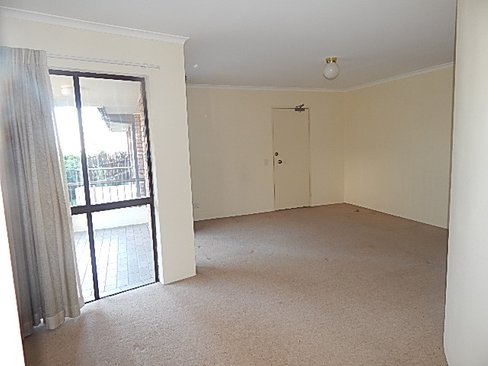 9/1925 Gold Coast Highway, BURLEIGH HEADS QLD 4220