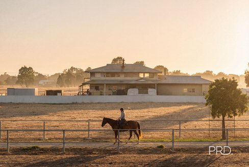 92 Edward Street West, MOORONG NSW 2650