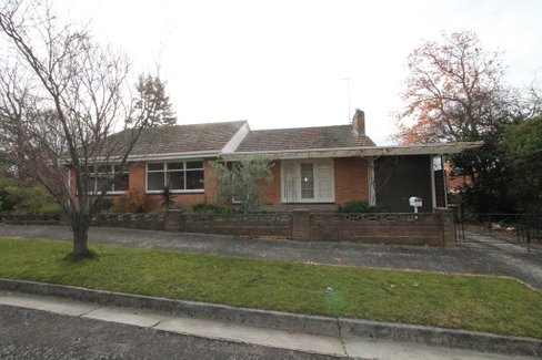 92 Napier Street, CRESWICK VIC 3363