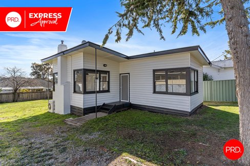92 Somerville Street, FLORA HILL