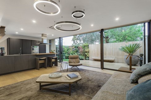 9/24 Wattle Road Hawthorn 3122