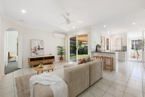 93 Coronet Crescent, Burleigh Waters QLD 4220