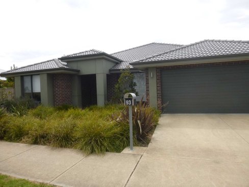 93 Dyson Drive, ALFREDTON VIC 3350