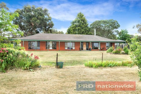 94 Clarendon-Lal Lal Road, CLARENDON VIC 3352