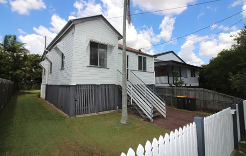 94 Emma Street, KALINGA QLD 4030