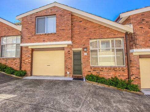 9/4 Messines St, SHOAL BAY NSW 2315