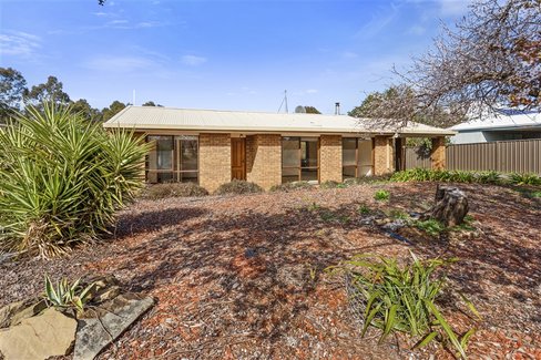 940 Wellington Street, STRATHFIELDSAYE VIC 3551